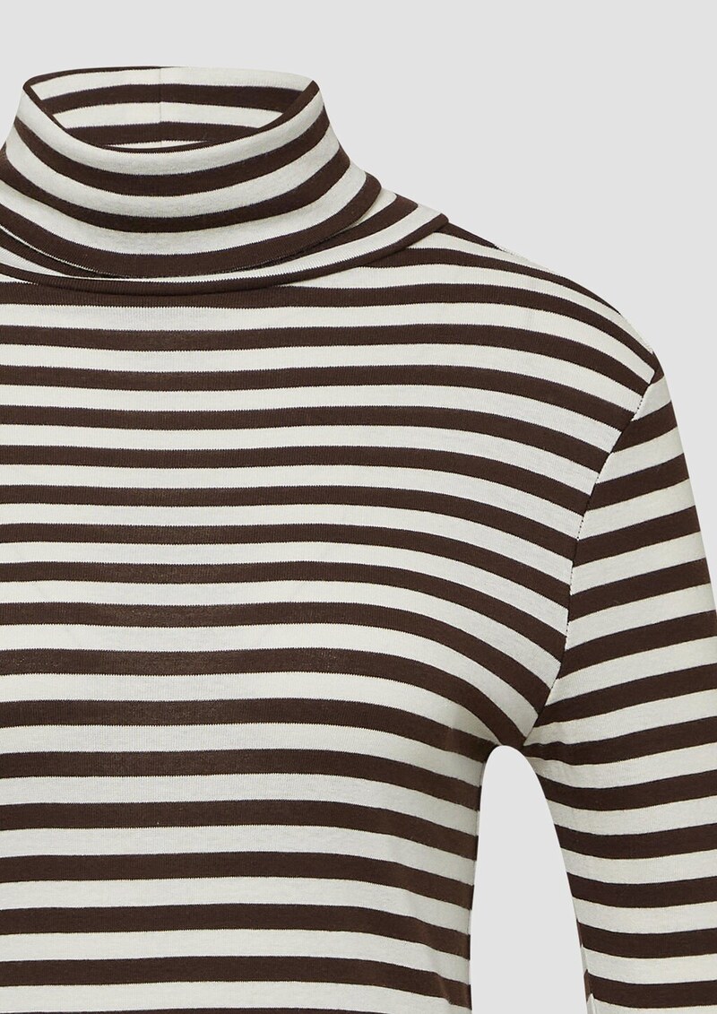 Gestreiftes Longsleeve im Slim Fit mit Rollkragen