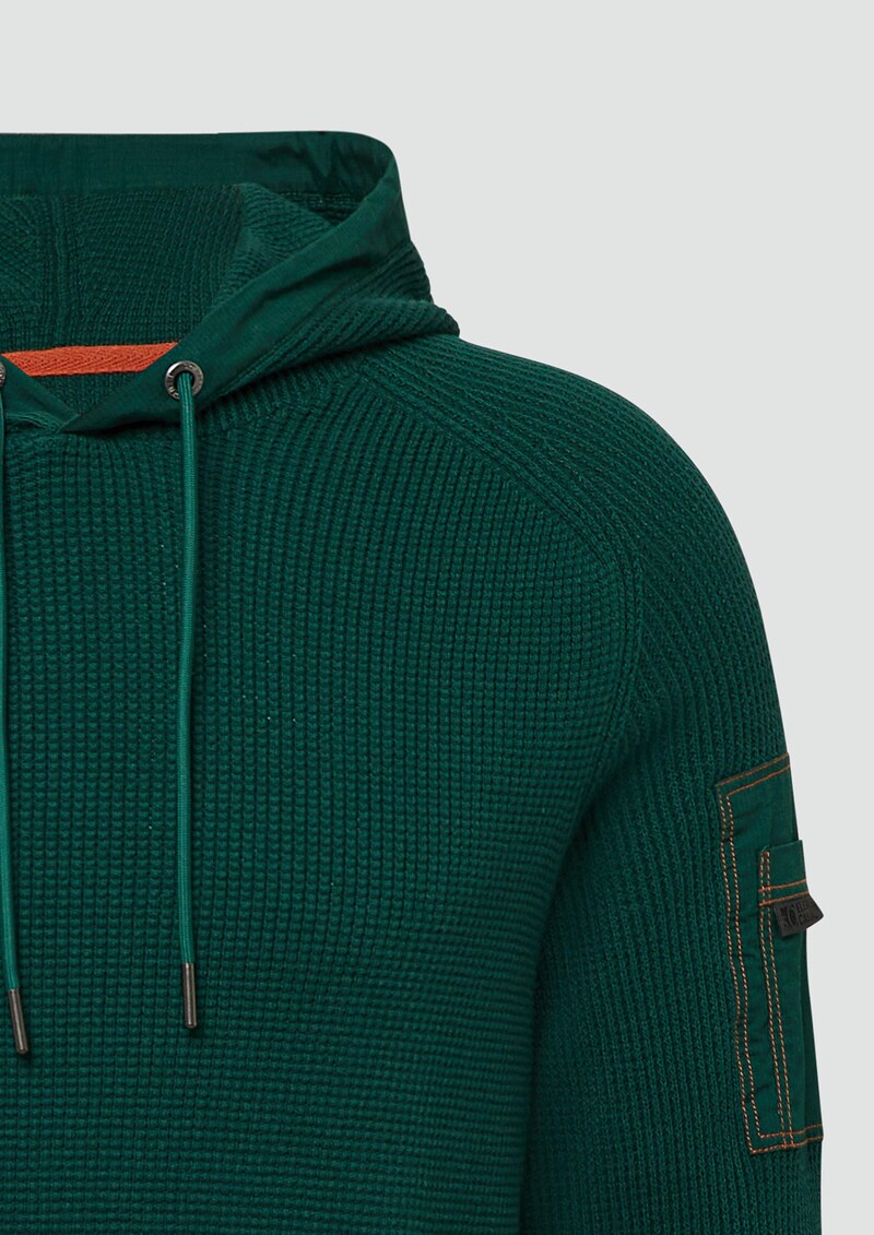 Struktur-Hoodie im Materialmix mit Ärmeltasche