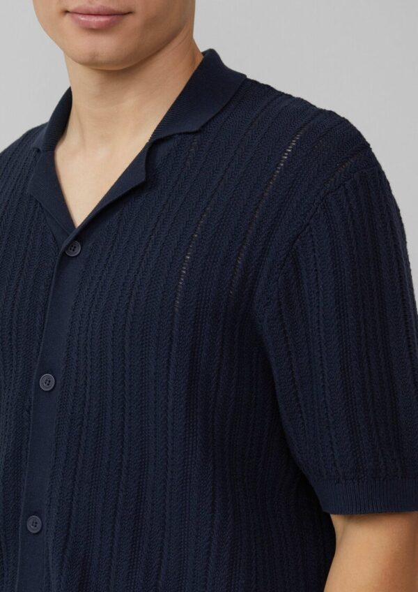 Regular Fit: Gestricktes Resorthemd mit Struktur