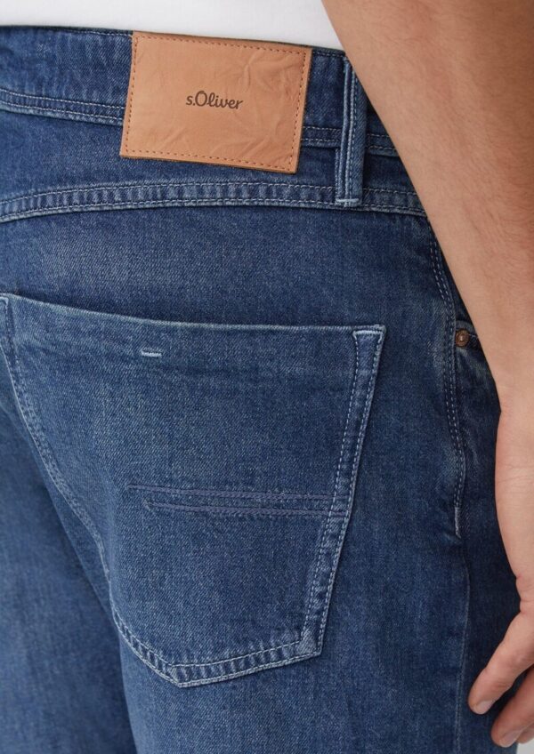 Jeans Mauro / Regular Fit / Mid Rise / Tapered Leg