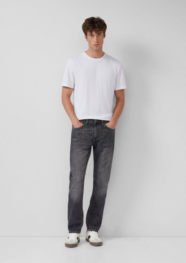 Jeans Mauro / Regular Fit / Mid Rise / Tapered Leg