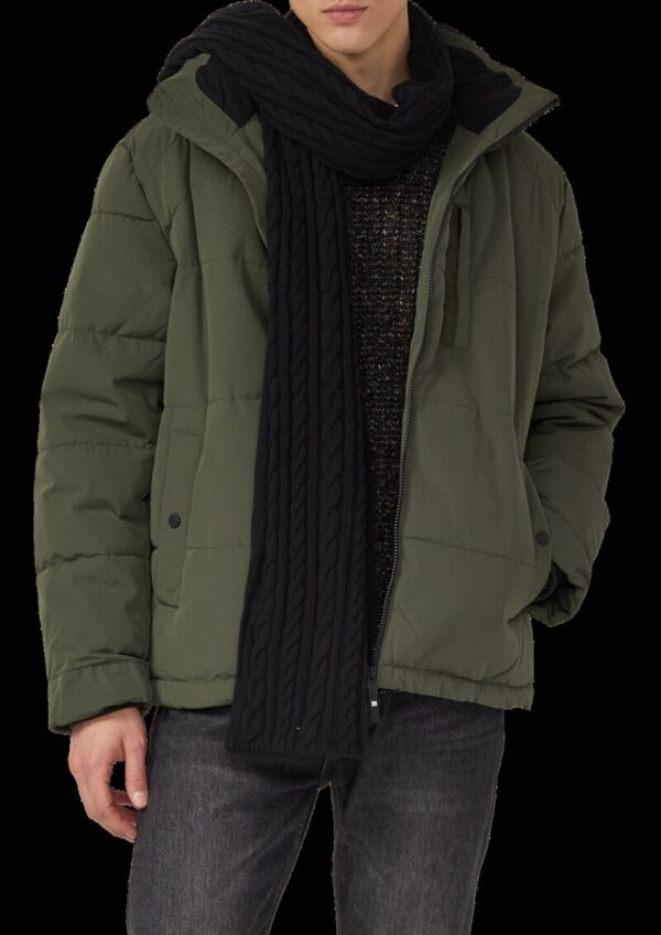 Strickschal mit Zopfmuster und Fleece-Rückseite