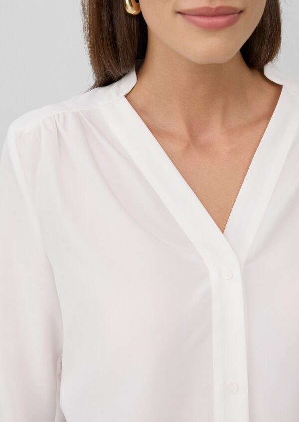 Bluse aus Modalmix mit Tunikaausschnitt