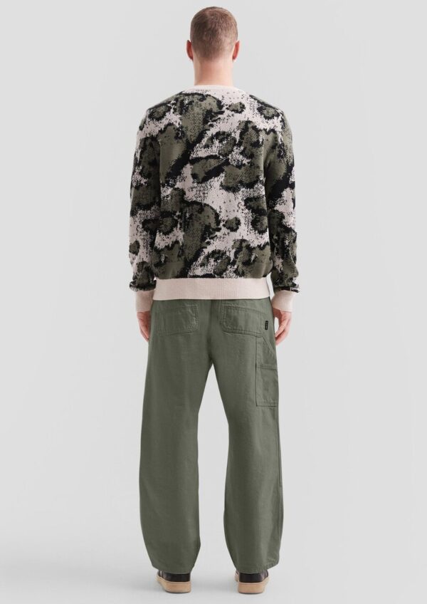 Pullover mit Camouflagemuster