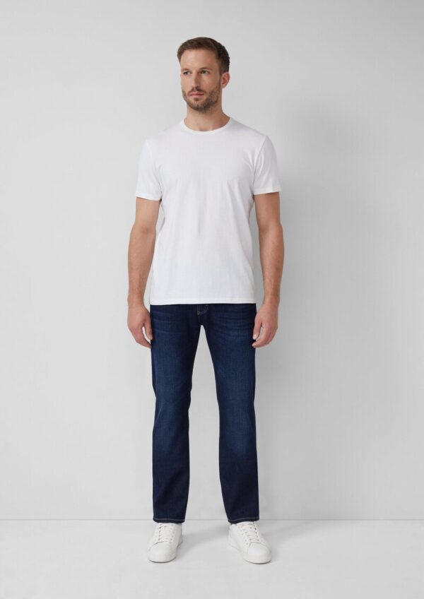 Jeans / Regular Fit / Mid Rise / Straight Leg