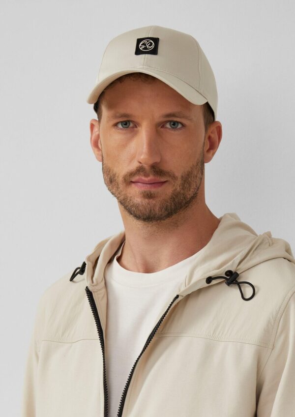 Basecap aus Twill mit Logo-Patch