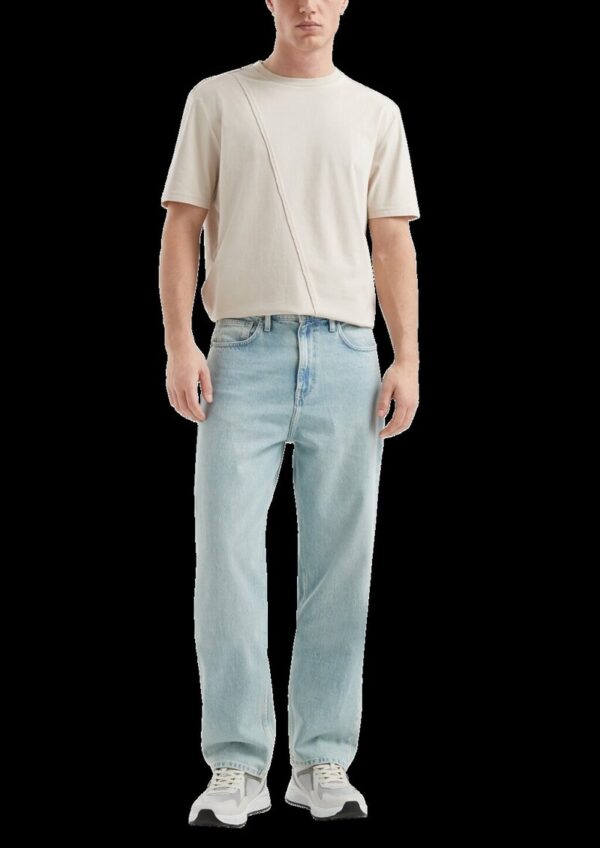 Jeans / Loose Fit / Mid Rise / Straight Leg