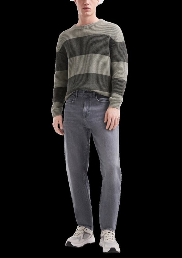 Denim Devon / Relaxed Fit / Mid Rise / Tapered Leg