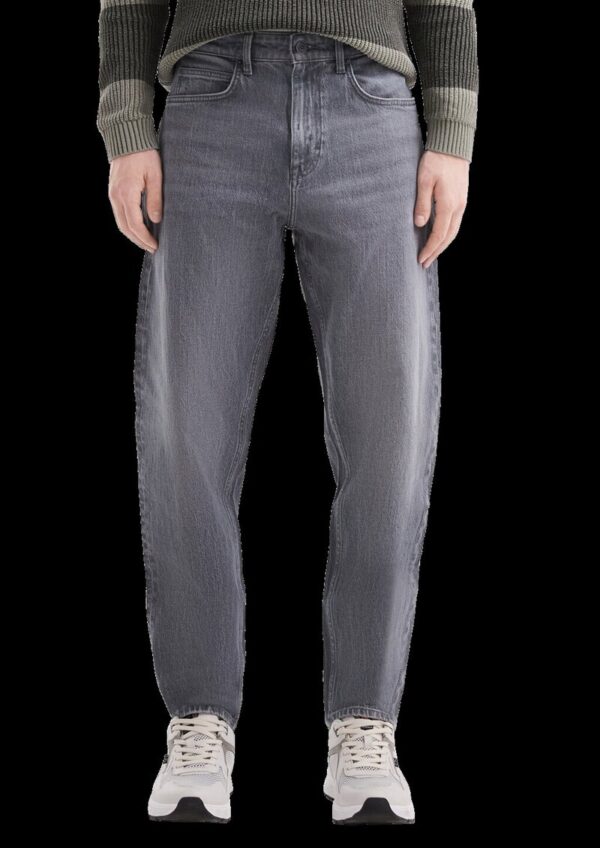 Denim Devon / Relaxed Fit / Mid Rise / Tapered Leg