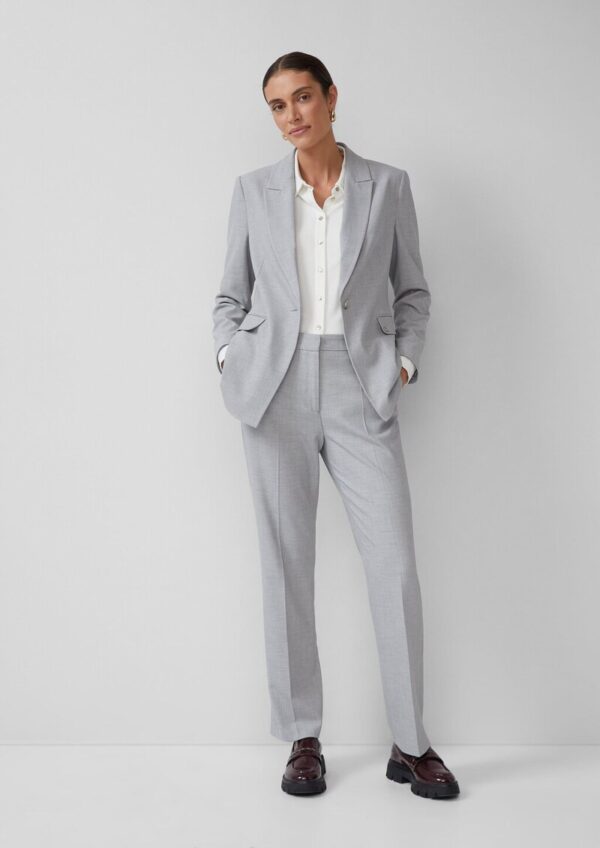 Taillierter Viskosemix-Blazer mit Struktur und Pattentaschen