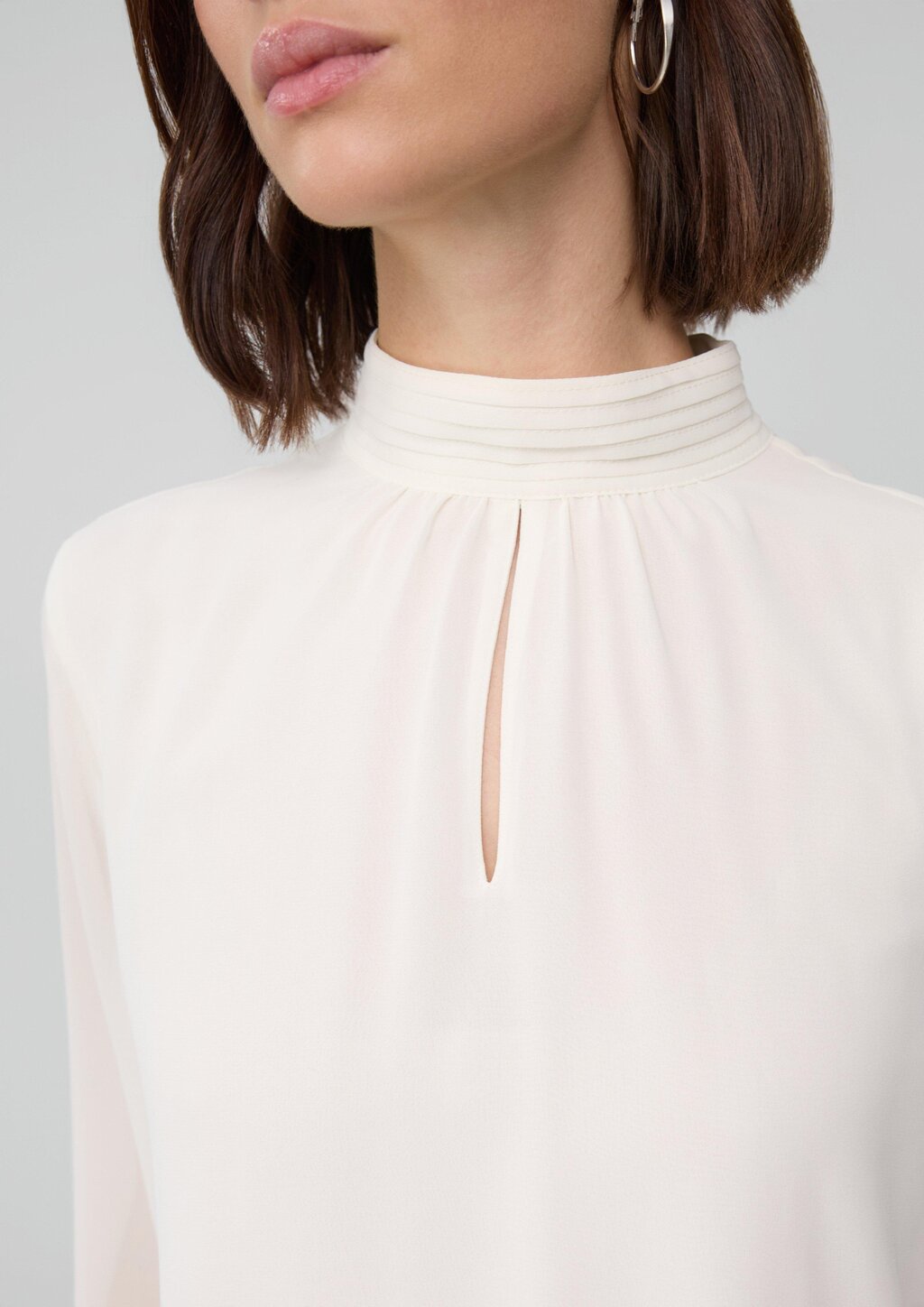 Chiffon-Bluse mit Futter und Falten-Detail am Kragen