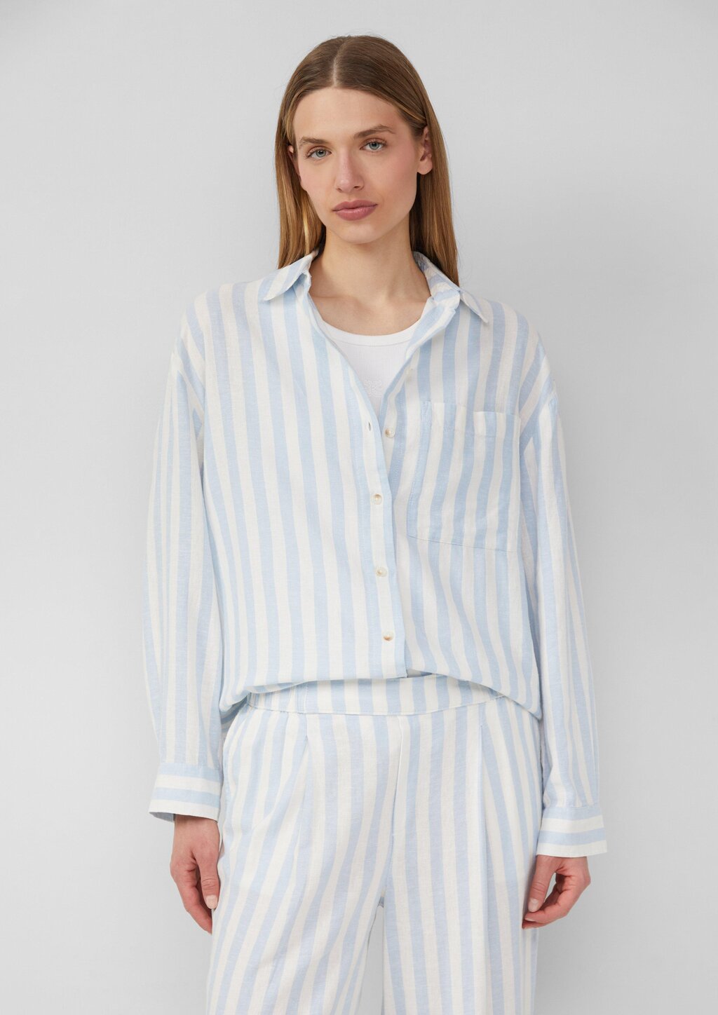 Hemdbluse aus Leinenmix im Relaxed Fit