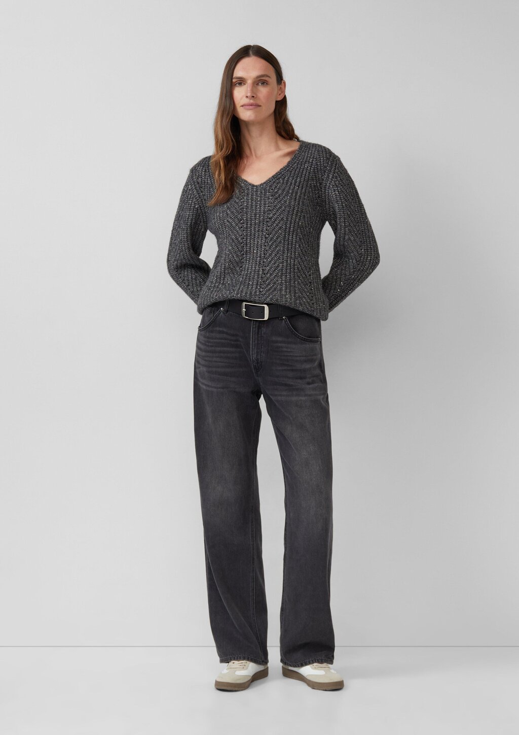 Strickpullover mit Glitzergarn und Pailletten-Details