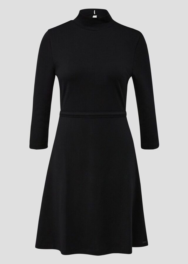 Tailliertes Kleid aus Interlockjersey