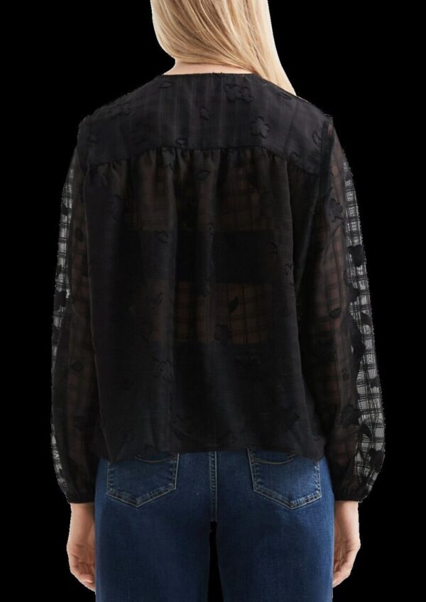 Leicht transparente Chiffonbluse