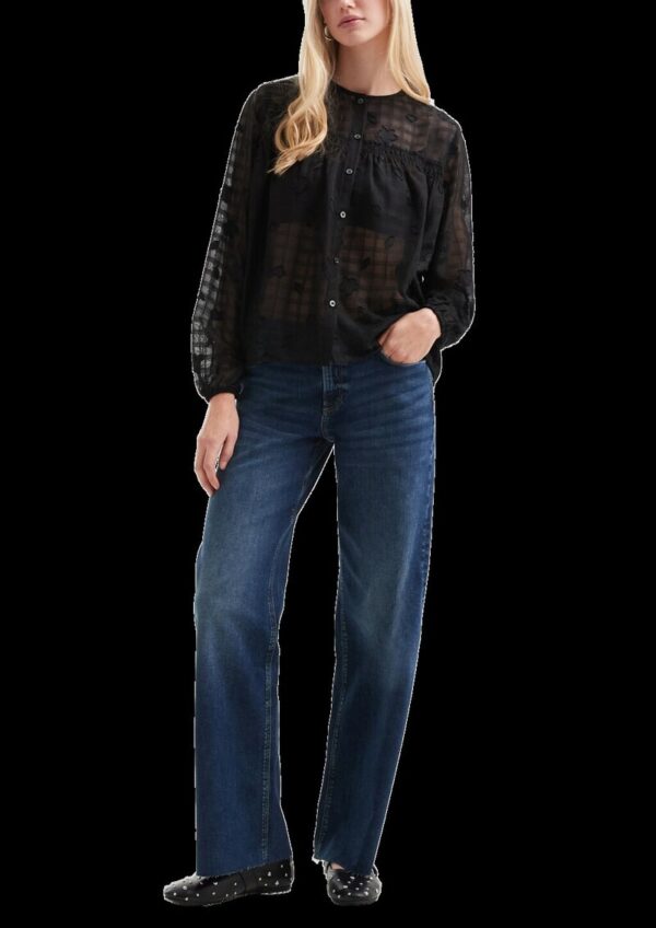 Leicht transparente Chiffonbluse