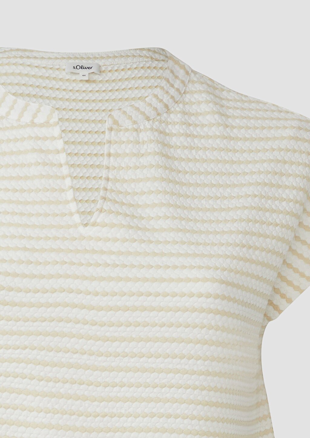 Strukturiertes T-Shirt im O-Shape