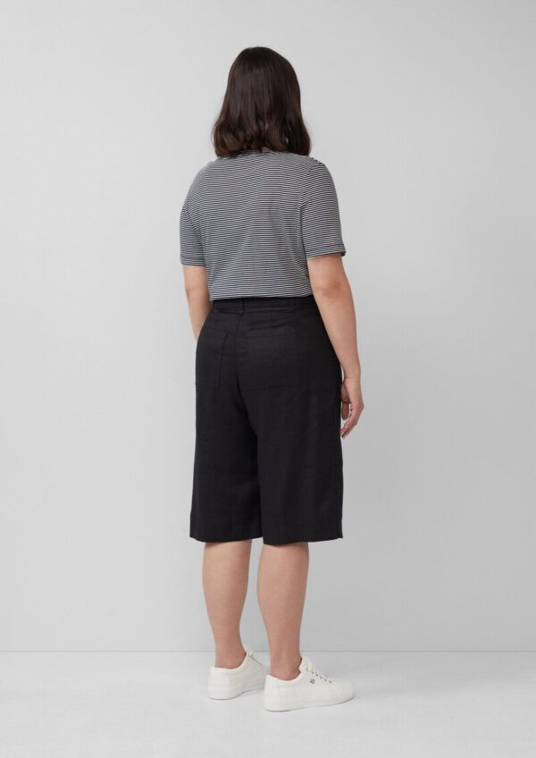 Leinen-Bermuda mit Formbund und Bindegürtel