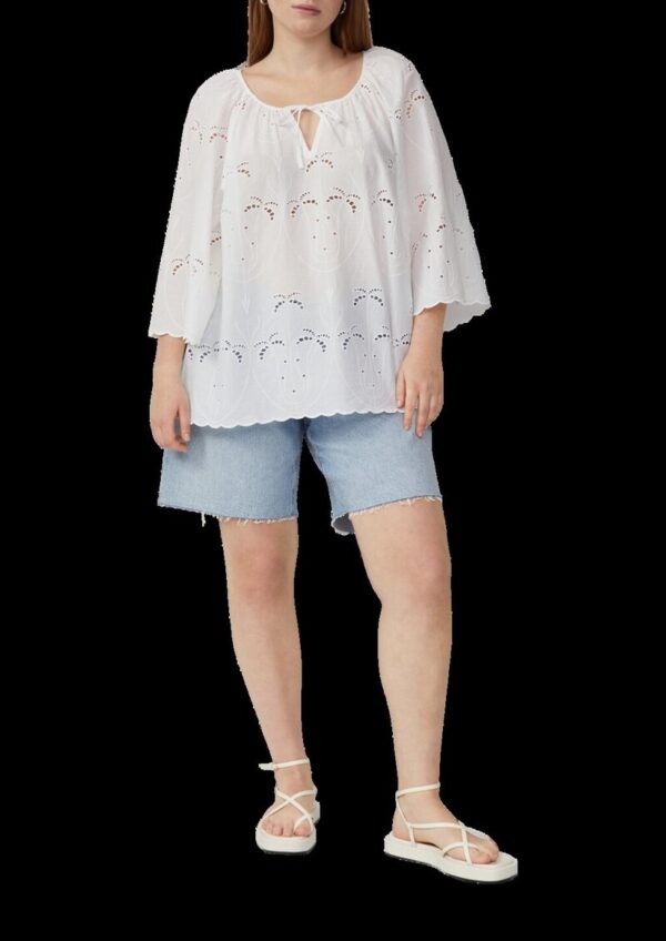 Bluse mit Lochspitzen-Details