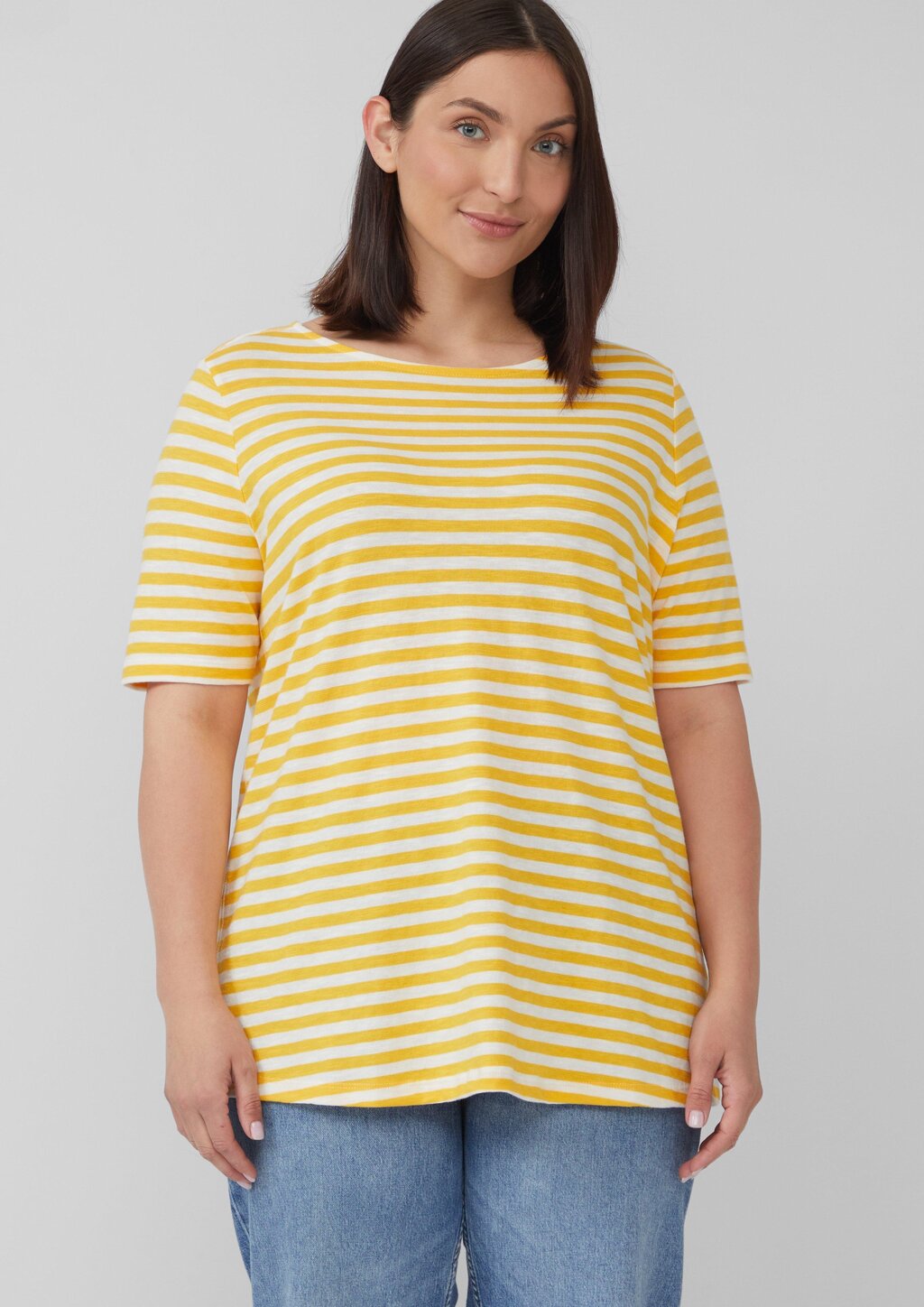 Gestreiftes T-Shirt mit Flammgarnstruktur