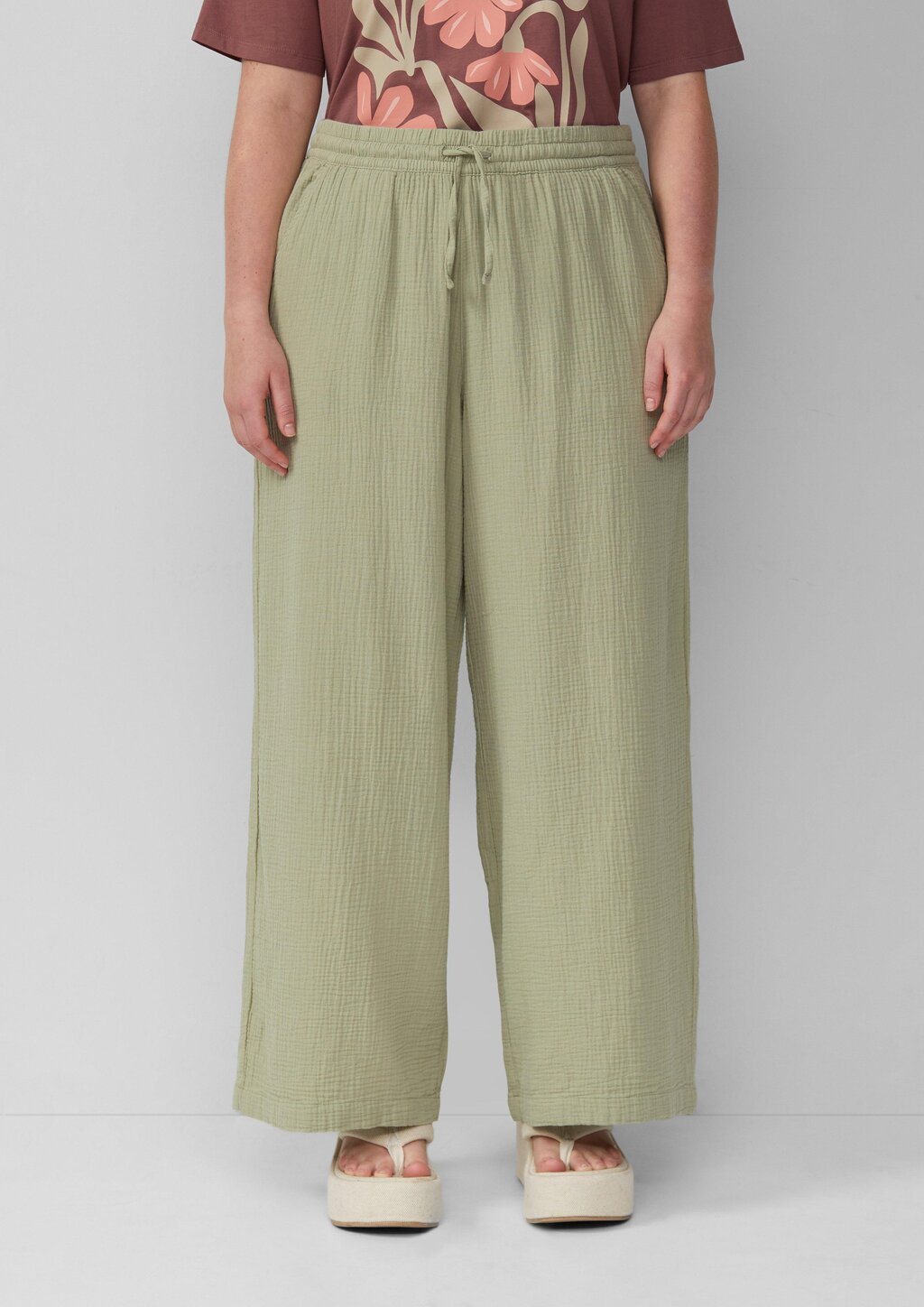 Musselin-Hose mit weitem Bein