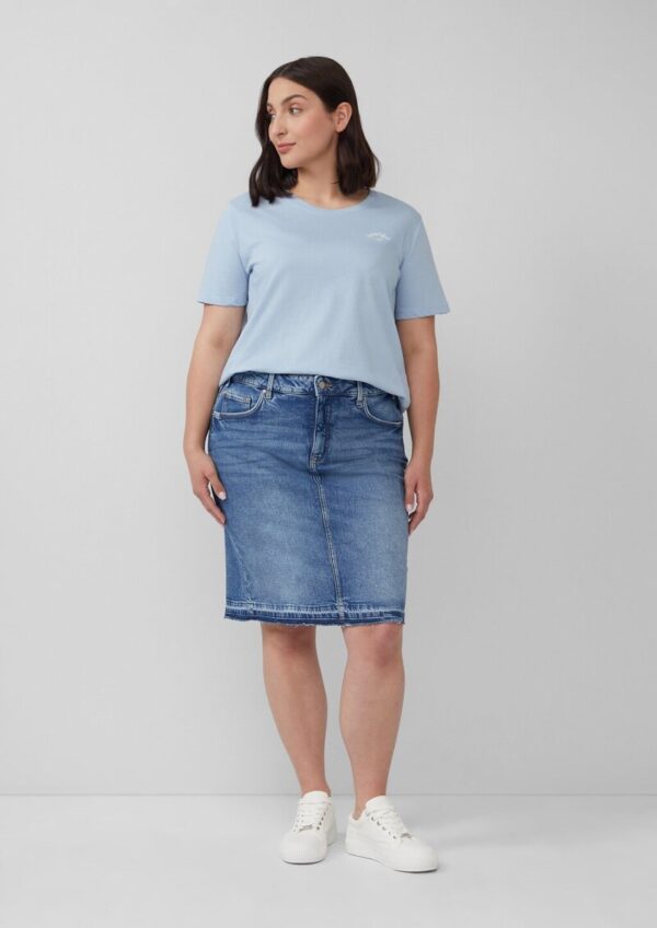 Jeansrock mit offenem Saum