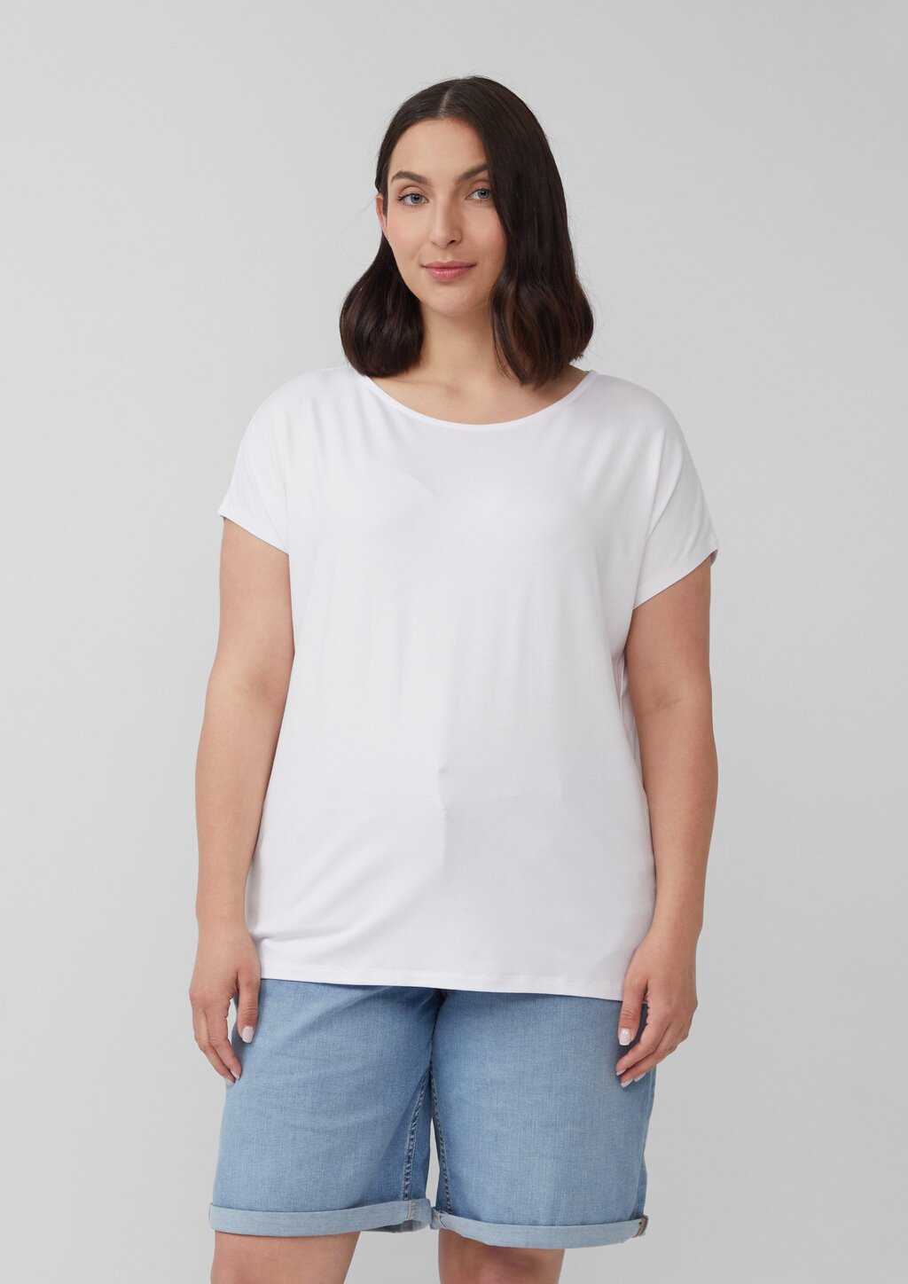 Fließendes Jersey-Shirt mit überschnittenen Schultern