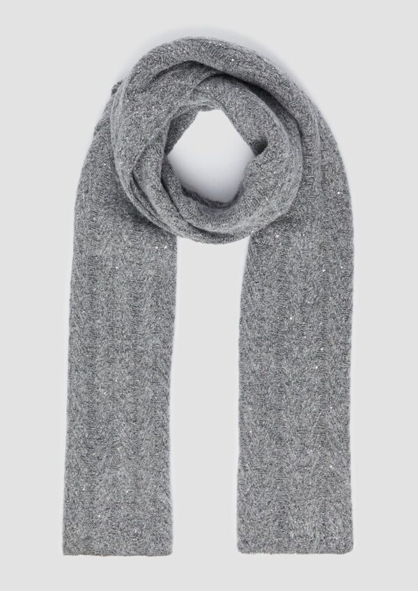 Strickschal mit Pailletten