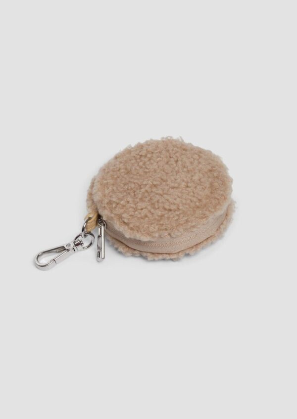 Hanging-Pocket aus Teddyplüsch