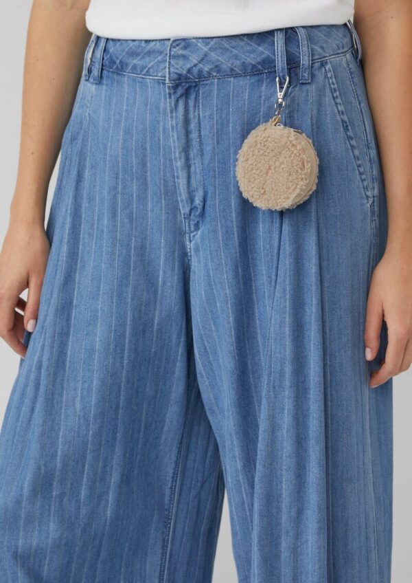 Hanging-Pocket aus Teddyplüsch