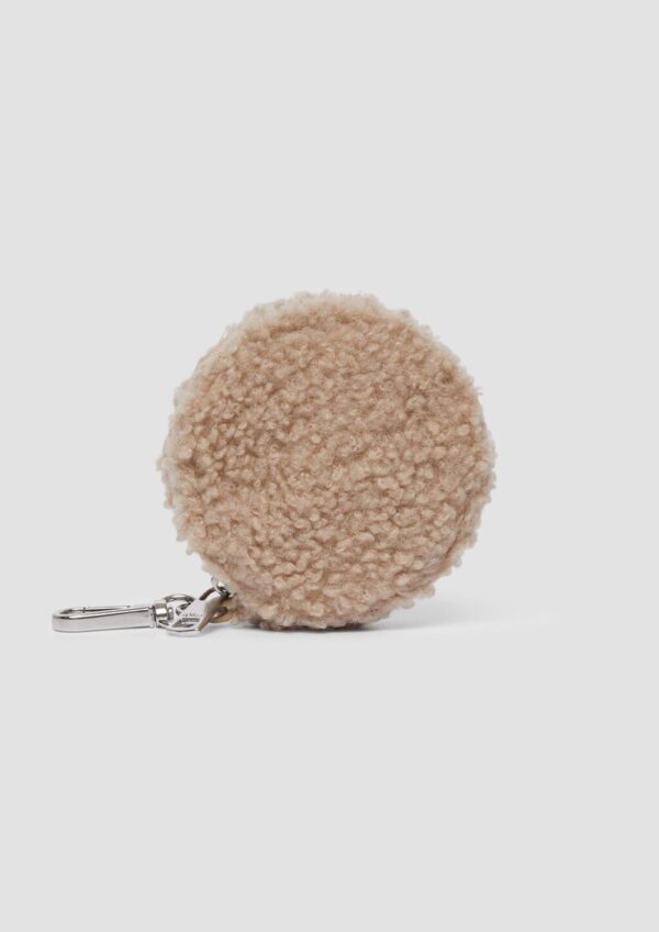 Hanging-Pocket aus Teddyplüsch