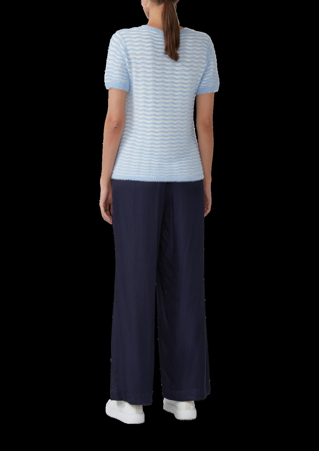 Kuscheliger Kurzarm-Pullover mit Wellenstrickmuster und Pailletten