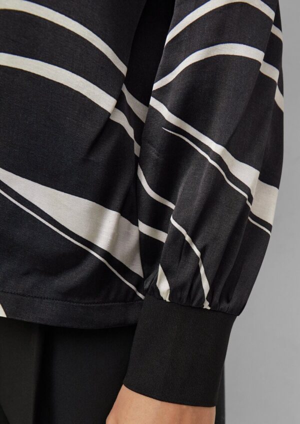 Gemustertes Langarmshirt im Fabricmix