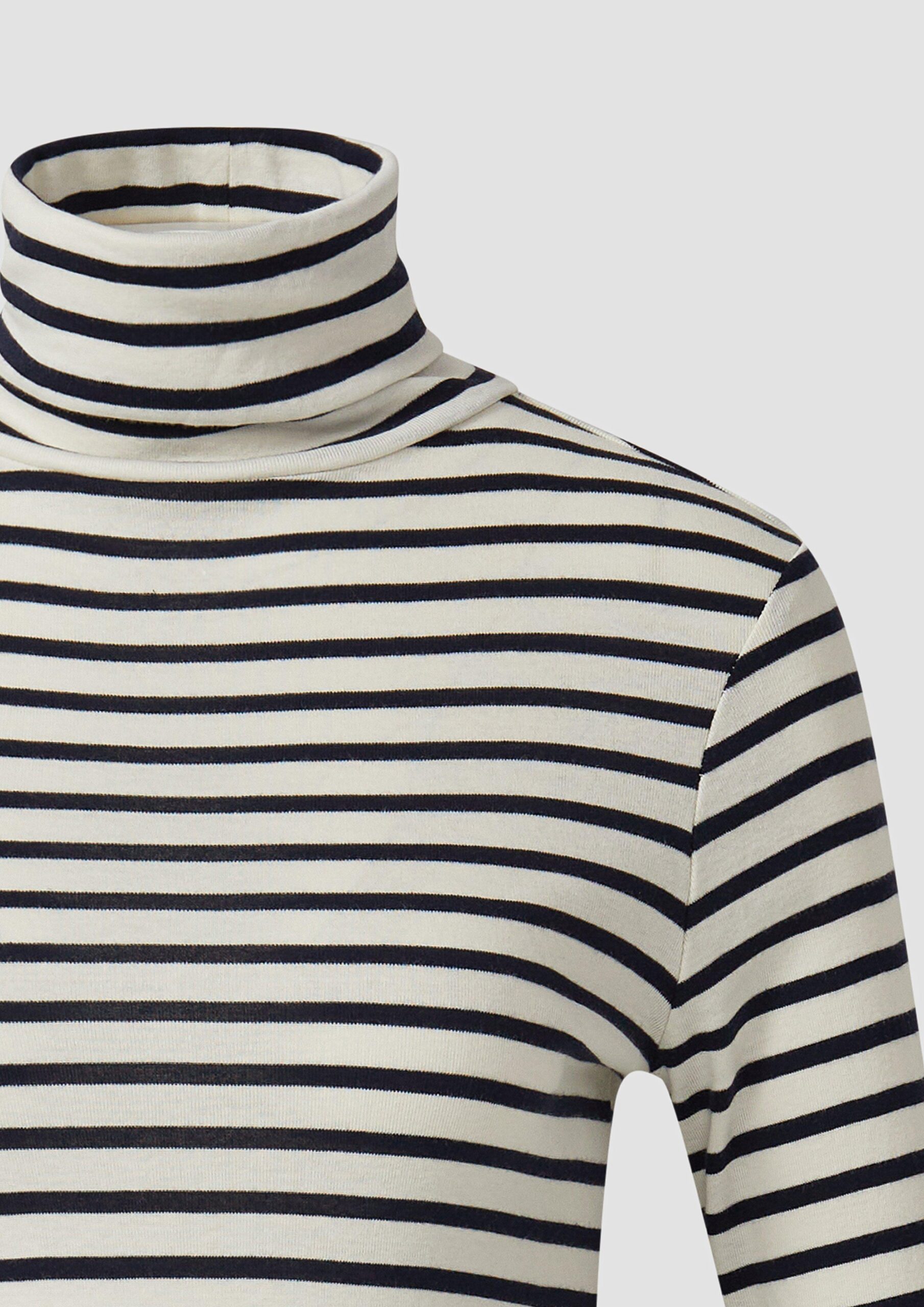Gestreiftes Longsleeve im Slim Fit mit Rollkragen