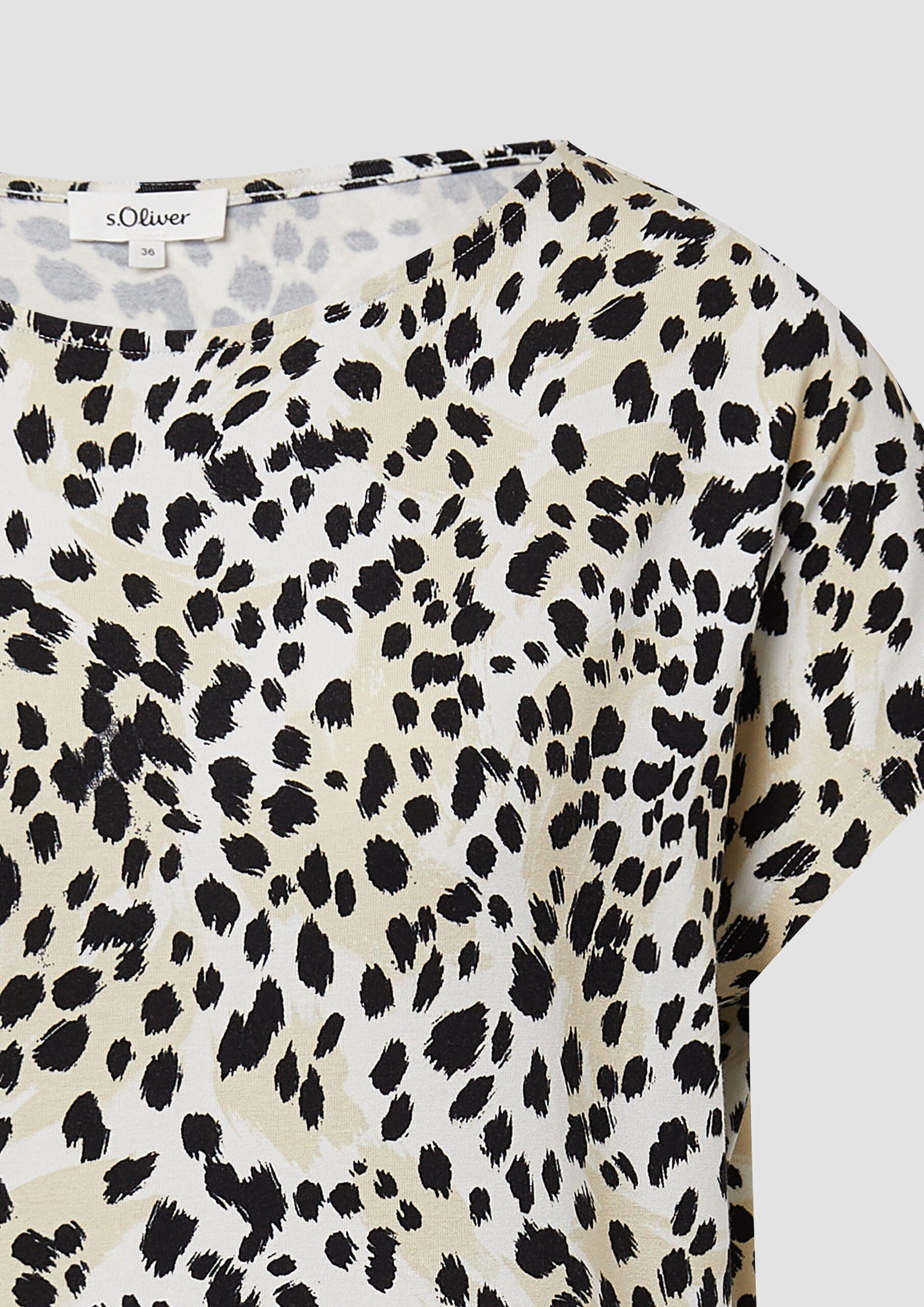 Fließendes Jersey-Shirt mit überschnittenen Schultern