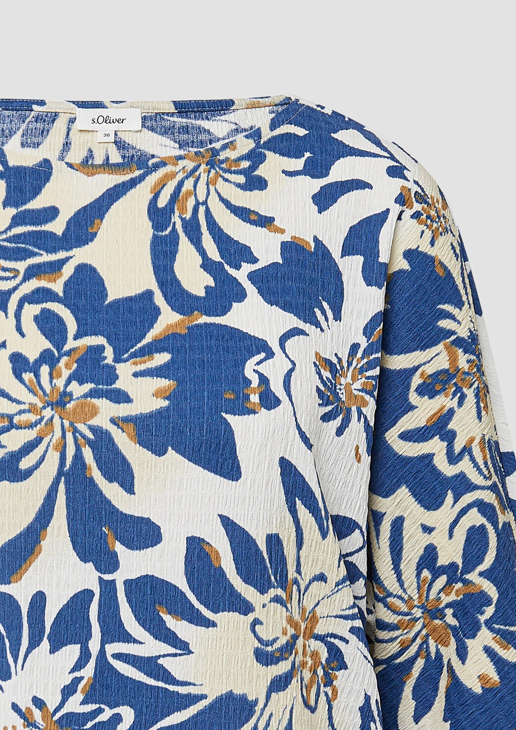 Strukturiertes Shirt mit 3/4-Fledermausärmeln und All-over-Print