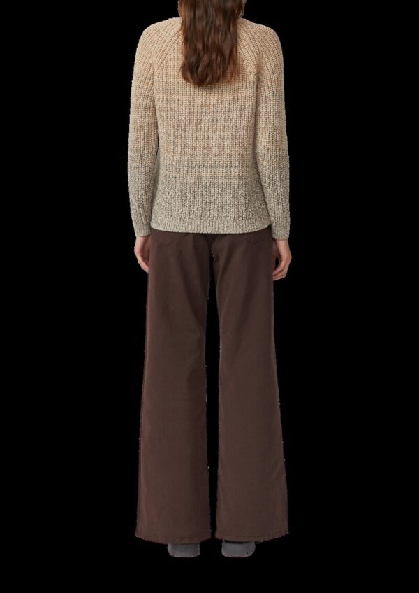 Strickpullover mit V-Ausschnitt und Farbverlauf