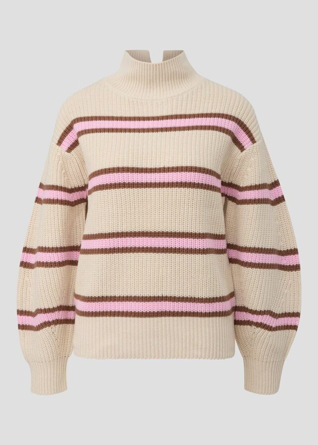 Gestreifter Grobstrickpullover mit Stehkragen