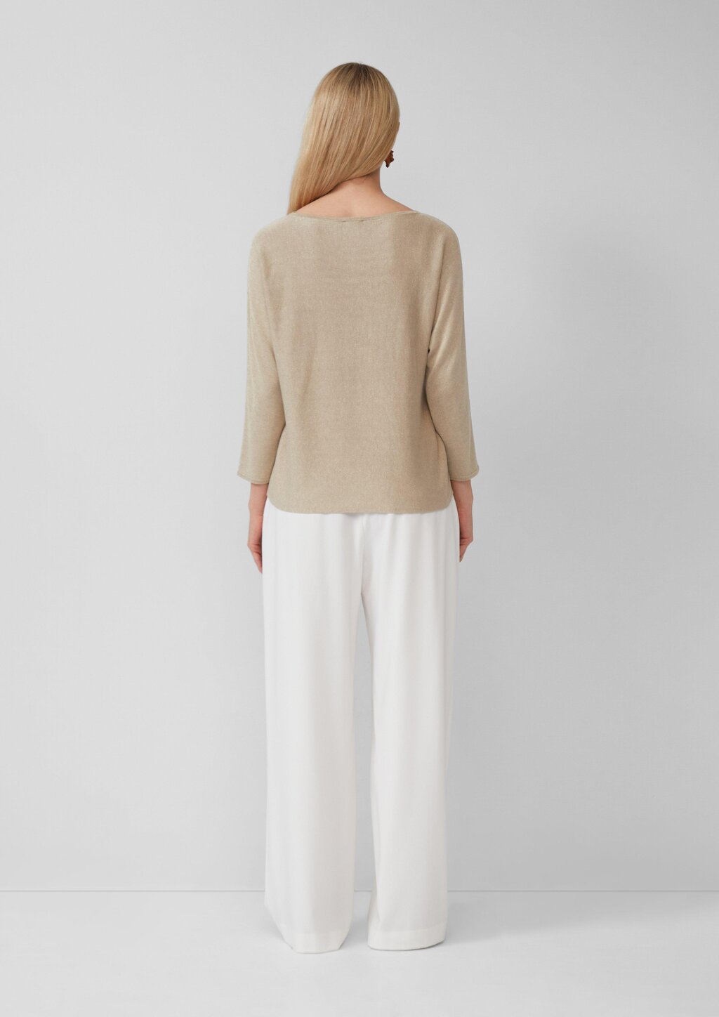 Strickpullover mit Glitzergarn und 3/4-Fledermausärmeln