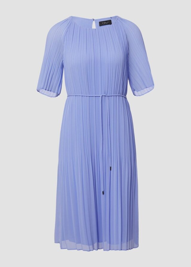 Plissiertes Chiffon-Kleid mit Raglanärmeln