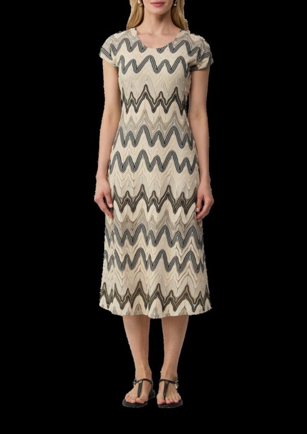 Gemustertes Etuikleid aus Häkeljersey