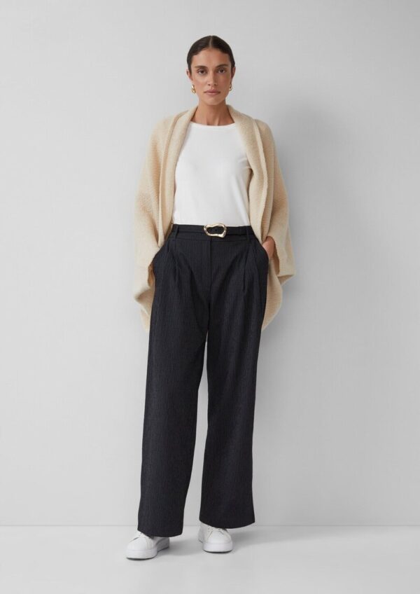 Offene Grobstrickjacke mit Schalkragen