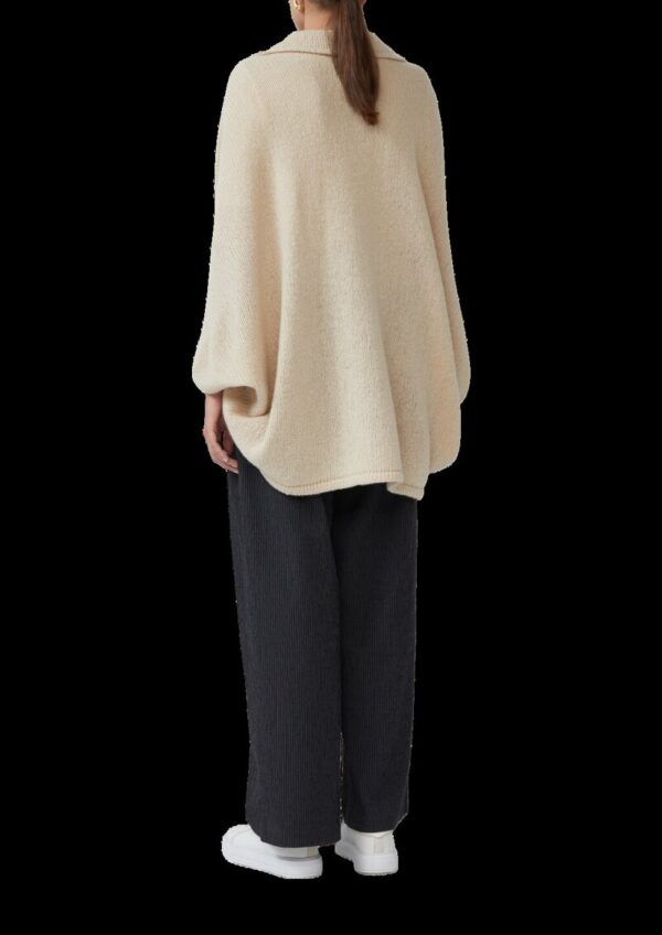 Offene Grobstrickjacke mit Schalkragen