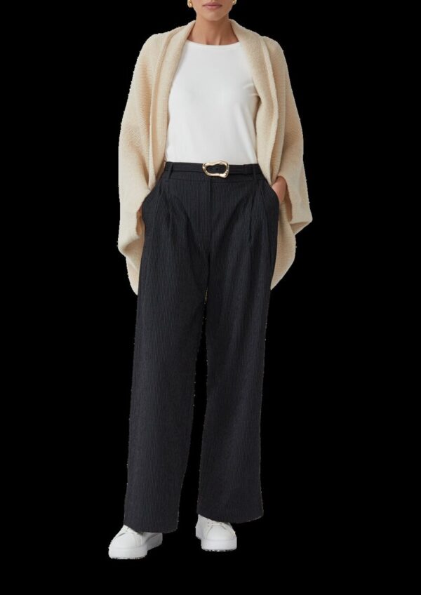 Offene Grobstrickjacke mit Schalkragen