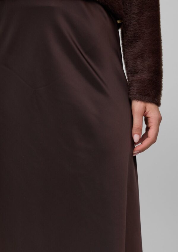 Figurumspielender Satin-Rock mit Elastikbund