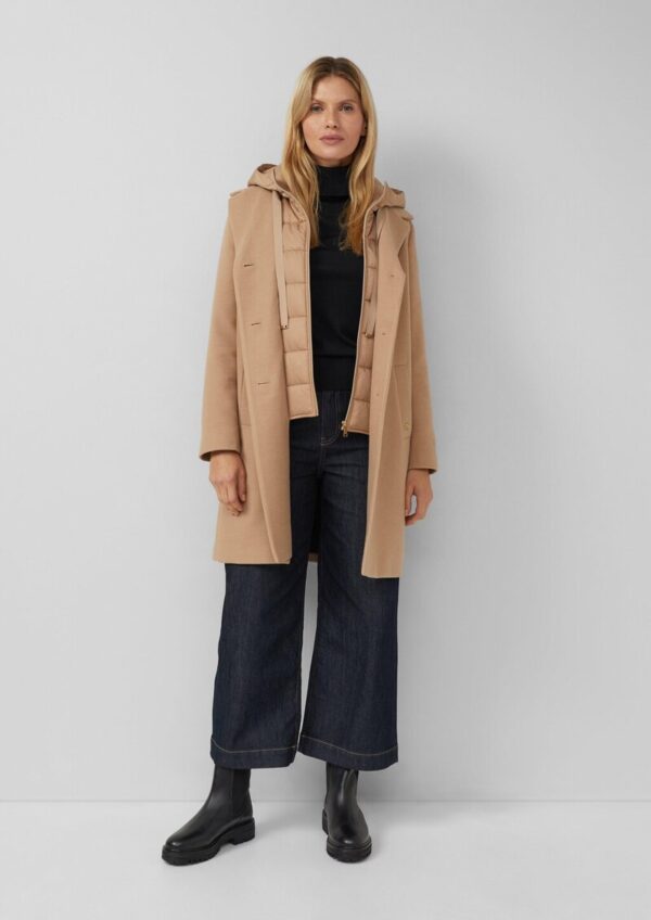 Weicher Mantel aus Viskosemix mit fixiertem Stepp-Insert