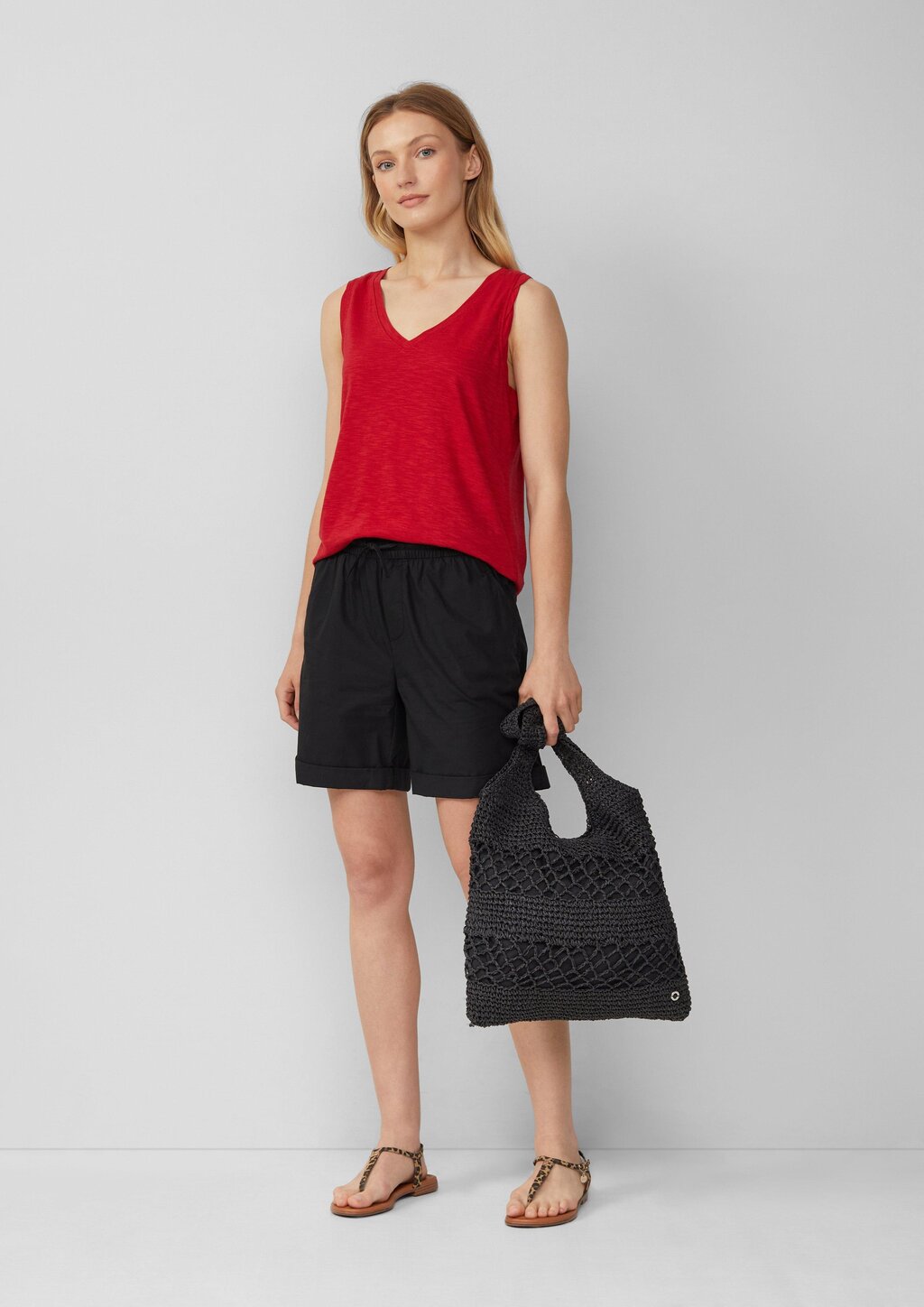 Top mit Flammgarnstruktur und V-Ausschnitt