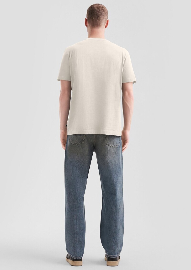 Basic Rundhals T-Shirt mit Frontdruck