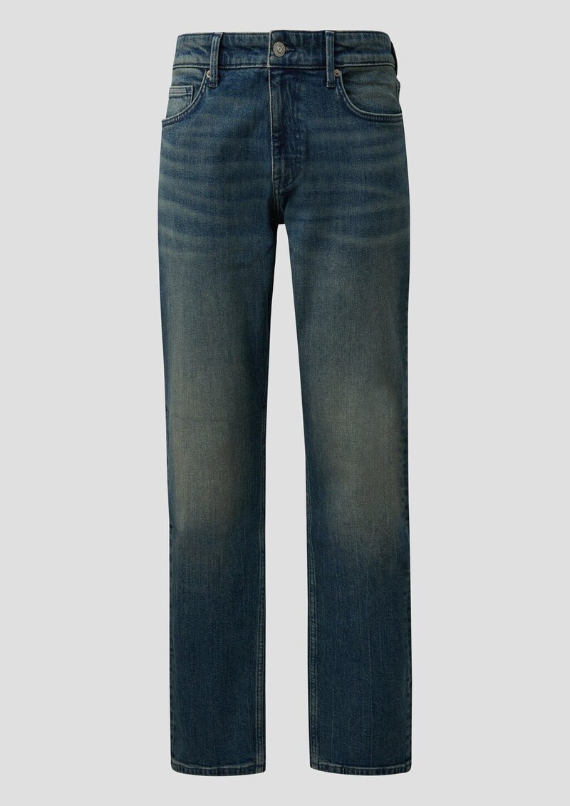 Denim Pete/ Regular Fit / Mid Rise / Straight Leg