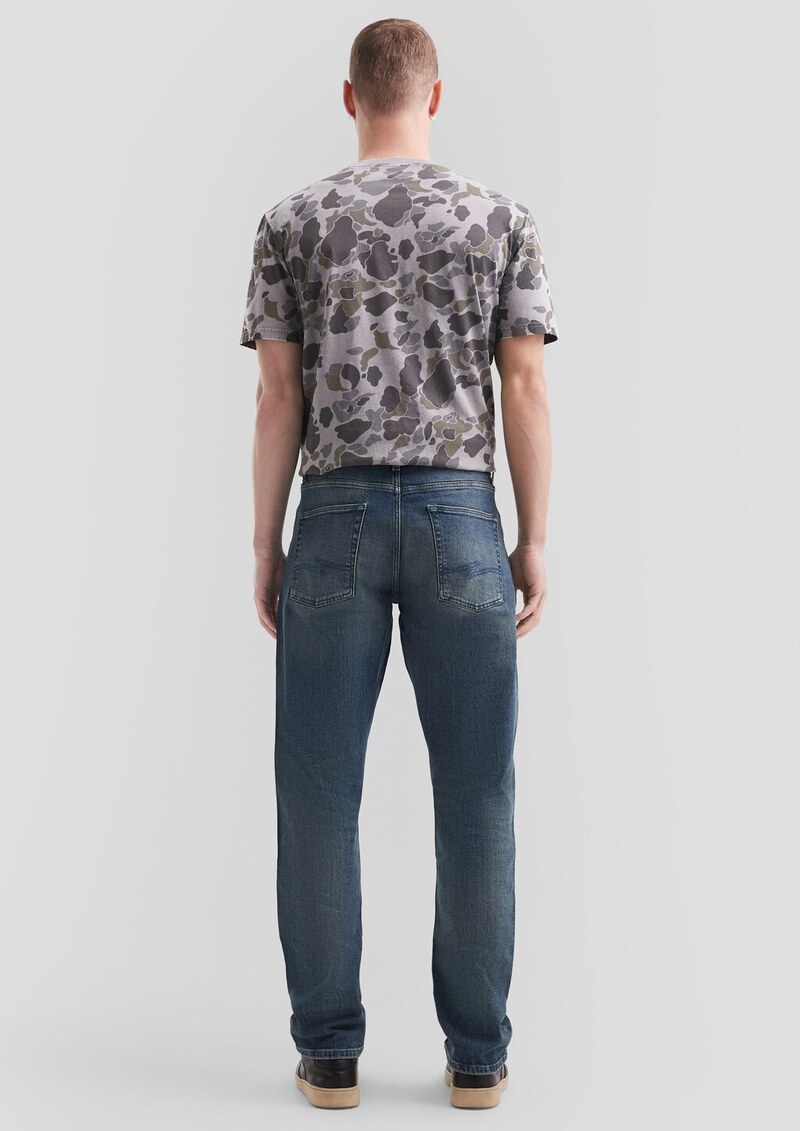 Denim Pete/ Regular Fit / Mid Rise / Straight Leg